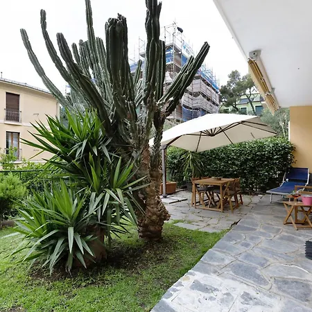 Giardino Sul Mare